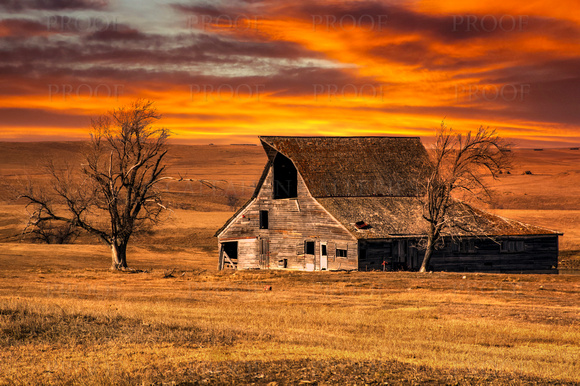 Barn on the Plains #2