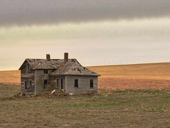 Old Farmhouse on the South Dakota Prairie